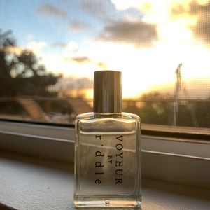 XL Voyeur Riddle fragrance oil